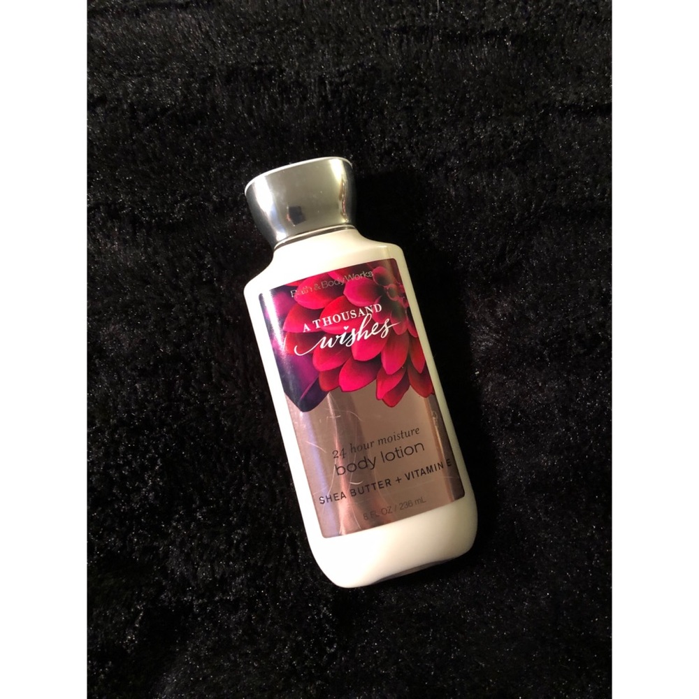 24 hour moisture body lotion with shea butter